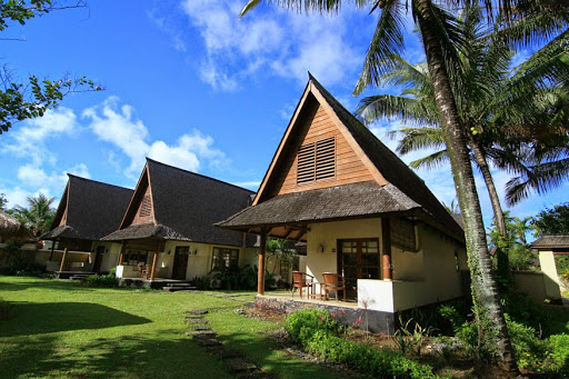 hotel di tanjung lesung