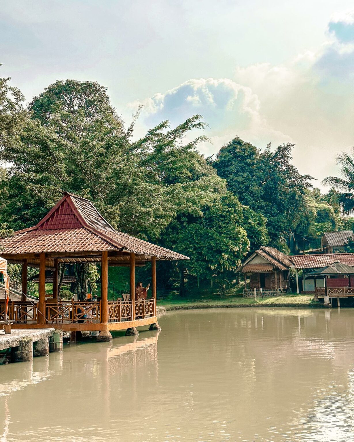 Daftar Harga New Panjang Jiwo Resort Sentul Bogor 2025 - Travelandword