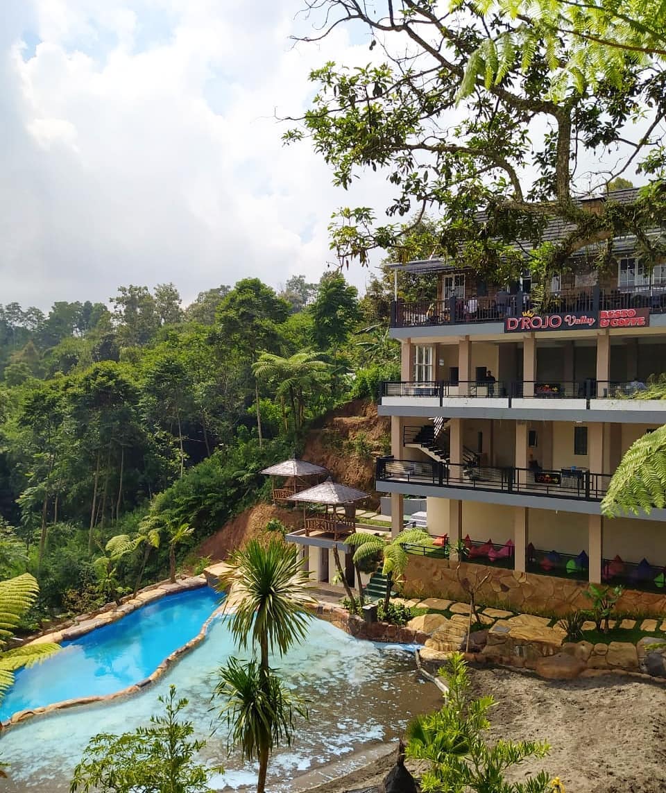 Lokasi Dan Harga  Menu D Rojo Valley Kemuning Karanganyar 