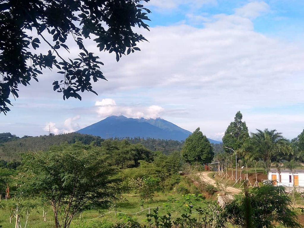 view gunung salak (2)