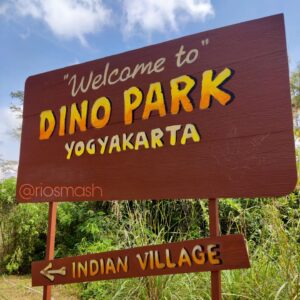 dino park jogja merapi