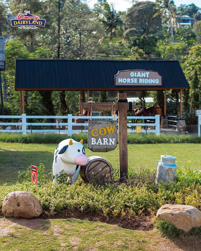 Wahana utama Dairyland Farm Theme Park Puncak via @cimorydairyland.puncak