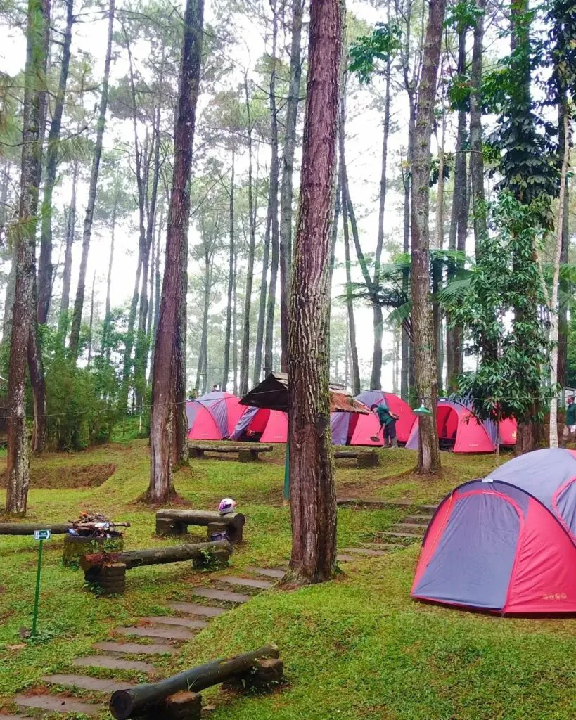 tempat camping keluarga di bandung