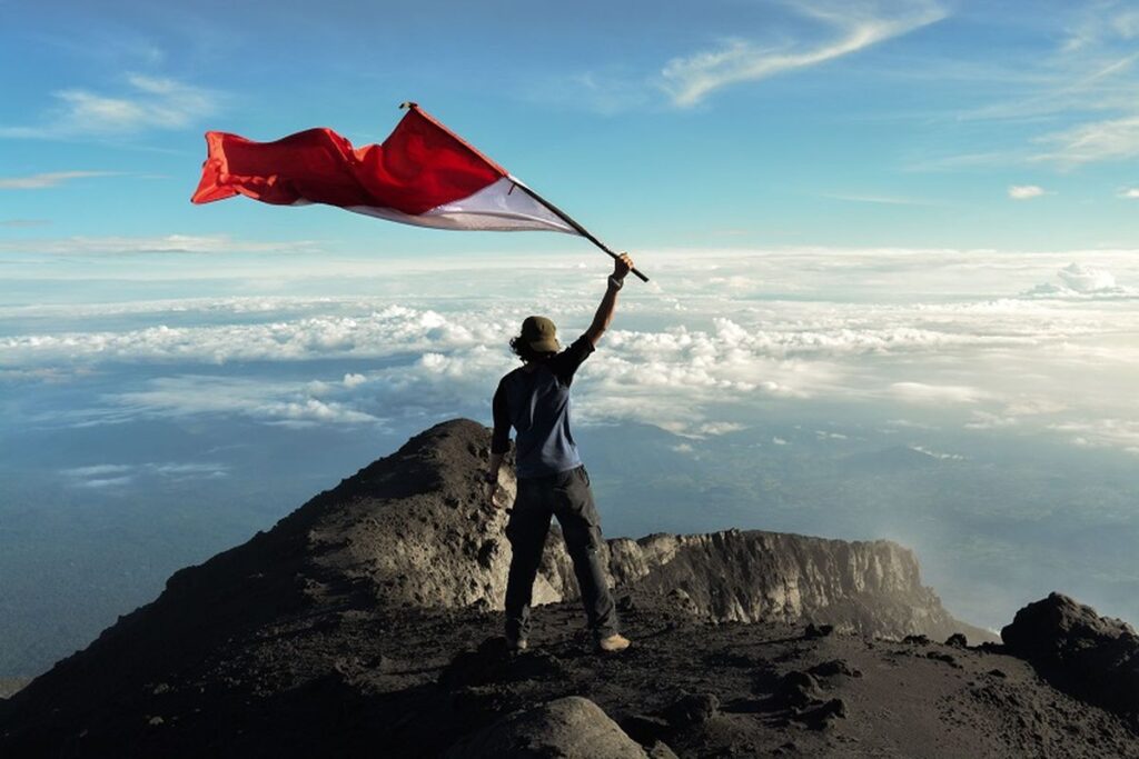 Syarat Terbaru Mendaki Gunung Kerinci, Wajib Pakai Porter