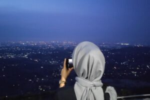 Romantisnya Puncak Becici, Lokasi Melihat Senja dan Kerlip Yogyakarta