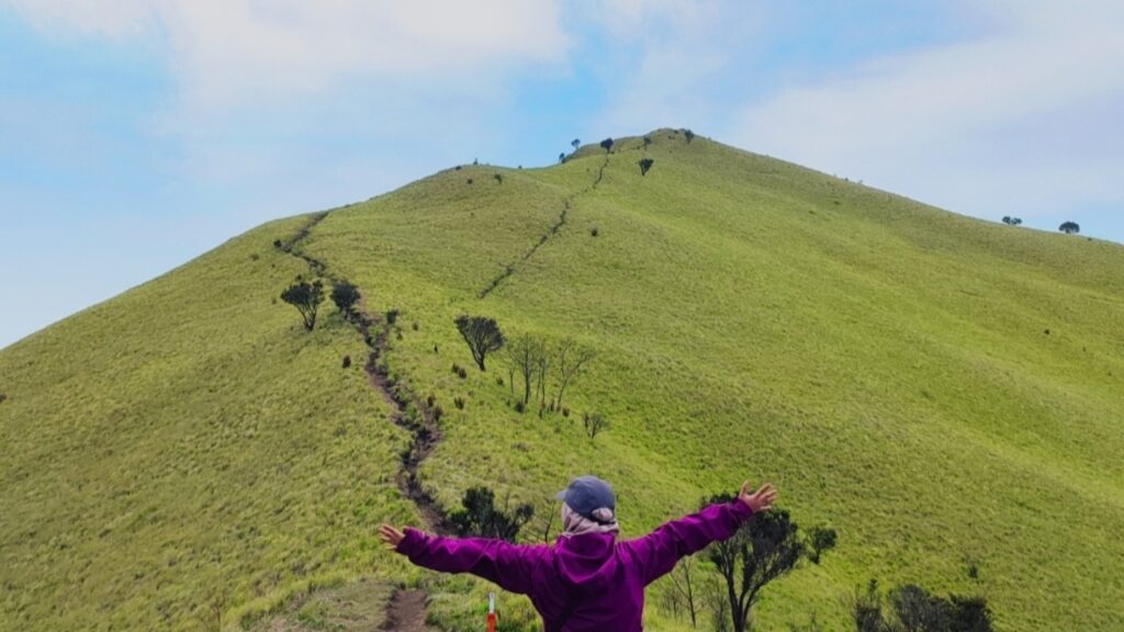 Budget Transportasi, Simaksi, dan konsumsi mendaki gunung Merbabu terbaru 2025