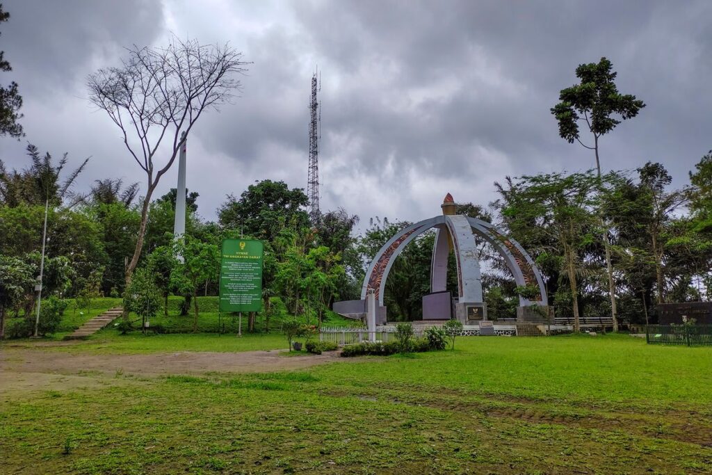 5 Tips Berwisata ke Gunung Tidar Magelang, Jangan Salah Jalur Turun