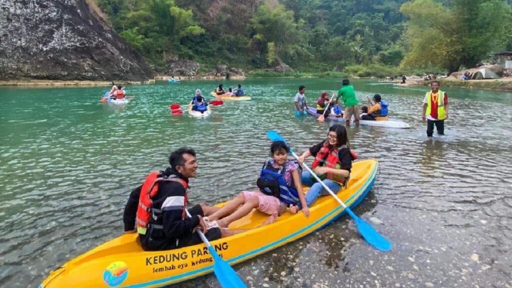 Lembah Oya Kedungjati Wisata Alam, Kano, dan Camping