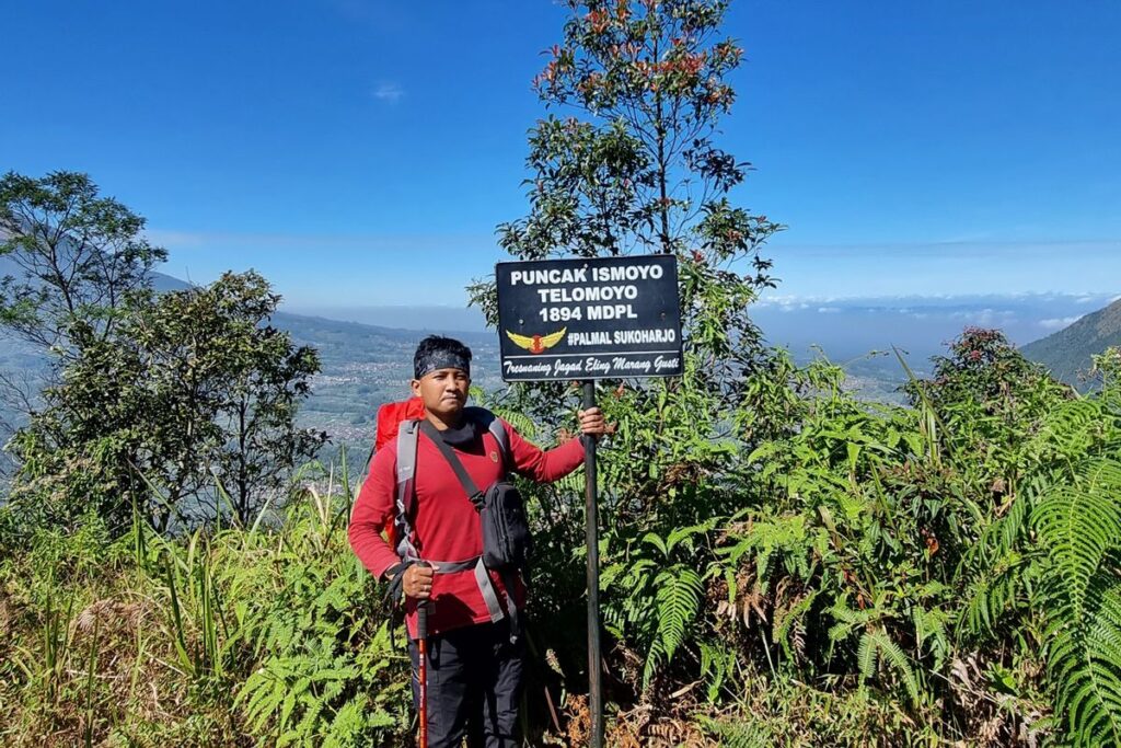 Tips Mendaki Gunung Telomoyo via Arsal, Tetap Siapkan Fisik