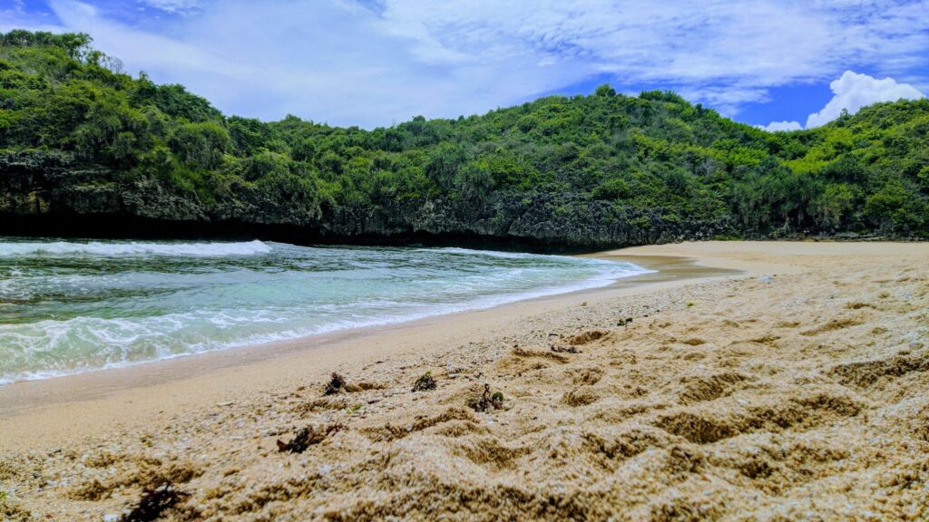 Keindahan Dan Pesona Alam Dari Pantai Sedahan - Destinasi Travel Indonesia