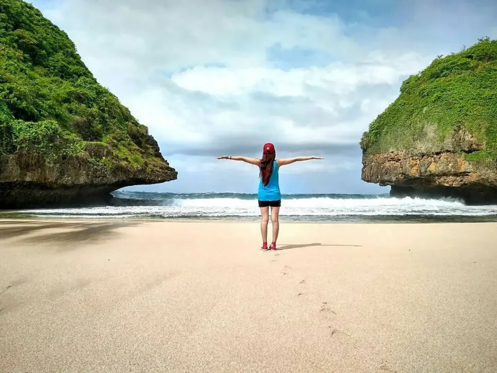 Pantai Greweng jalan jalan kesana bikin pusing